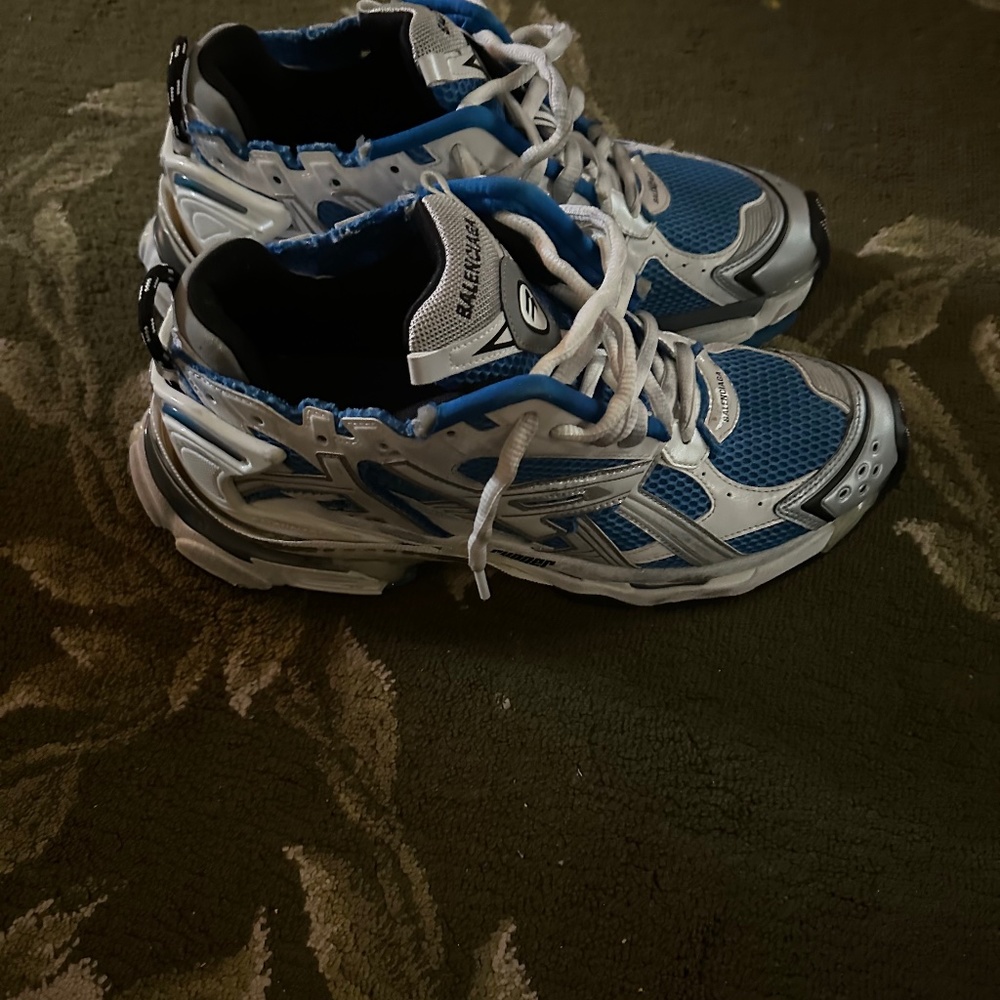 Balenciaga runner sneaker blue/ silver